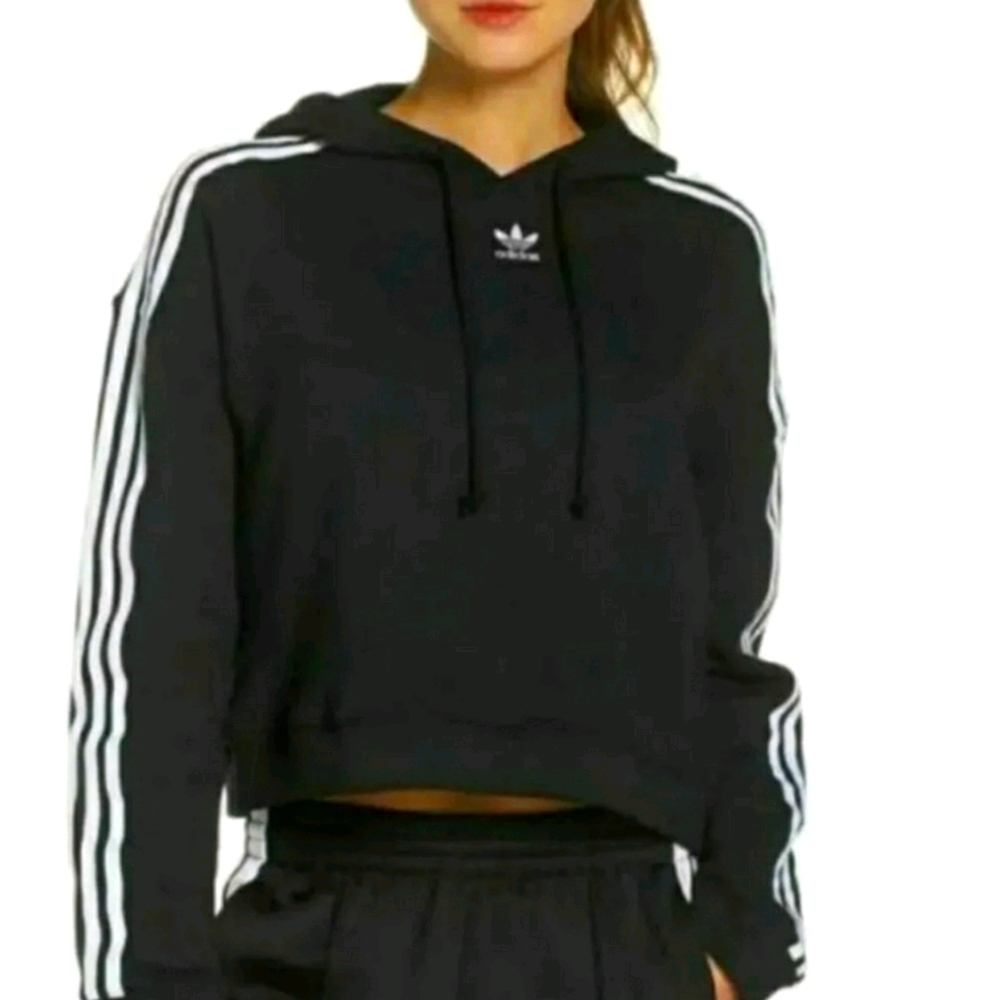 Adidas - Picture 2 of 4